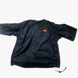 Easton short sleeve windbreaker with embroidered graphic